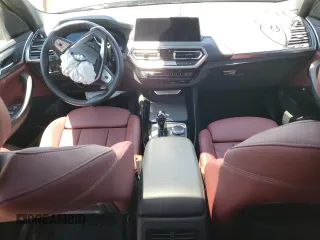 2024 BMW X3 xDrive30i z VIN 5UX53DP09R9W19794, wystawiony jako Copart lot #57802985 z przebiegiem 8017 mil mil oraz Tytuł czysty. Historia ofert i sprzedaży dostępna na DreamBid. Obrazek 8.