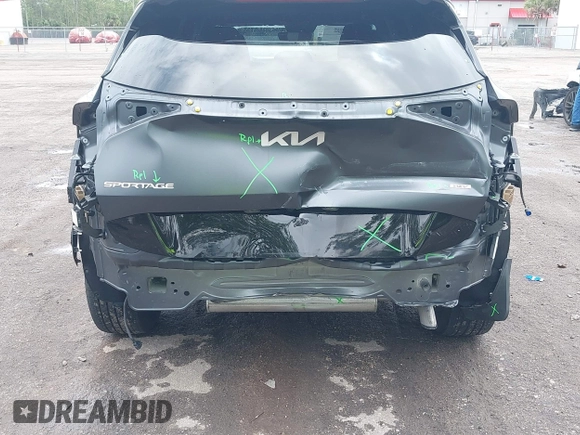 2023 Kia Sportage SX-Prestige with VIN KNDPXCAG7P7071365, listed as a IAAI auction lot 42247639 with 21,509 mi miles and . Bid and sale history available at DreamBid. Image 6.