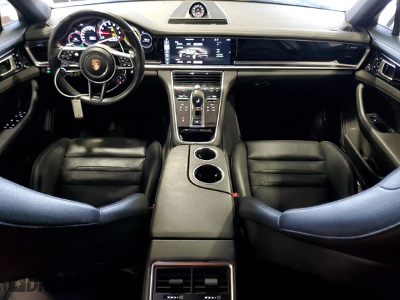 2017 Porsche Panamera with VIN WP0AA2A74HL103151, listed as a Copart auction lot 44960015 with 60,361 mi miles and Salvage title. Bid and sale history available at DreamBid. Image 8.