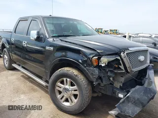 2008 Ford F-150 XLT с VIN 1FTPW12V88FB55495, выставлен на аукционе IAAI как лот 42247811 с пробегом 131 515 миль миль и . История ставок и продаж доступна на DreamBid. Изображение 1.