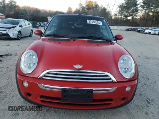2006 MINI Convertible with VIN WMWRF335X6TG14530, listed as a Copart auction lot 87468504 with 93,875 mi miles and Clean title. Bid and sale history available at DreamBid. Image 5.