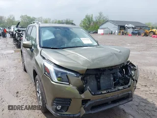 2024 Subaru Forester Premium z VIN JF2SKADC2RH503185, wystawiony jako IAAI lot #42178360 z przebiegiem 23 250 mil mil oraz . Historia ofert i sprzedaży dostępna na DreamBid. Obrazek 1.