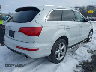 2012 Audi Q7 3.0T S line with VIN WA1DGAFE8CD010319, listed as a IAAI auction lot 41649288 with 148,379 mi miles. Bid and sale history available at carsss.com. Image 4.