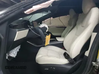 2022 Tesla Model S Plaid с VIN 5YJSA1E65NF487665, выставлен на аукционе Copart как лот 55261025 с пробегом Не указан миль и Списание • Salvage title. История ставок и продаж доступна на DreamBid. Изображение 7.