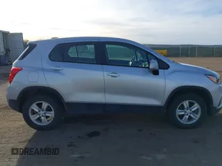 2018 Chevrolet Trax LS with VIN KL7CJNSB8JB607739, listed as a IAAI auction lot 41679761 with 58,123 mi miles and . Bid and sale history available at carsss.com. Image 13.