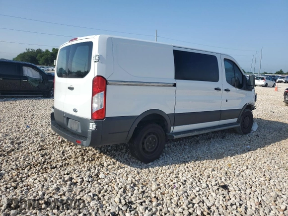 2018 Ford Transit with VIN 1FTYR1YM7JKB32779, listed as a Copart auction lot 55868195 with 112,354 mi miles and Salvage title. Bid and sale history available at DreamBid. Image 3.