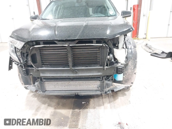 2024 GMC Terrain SLT z VIN 3GKALVEGXRL338413, wystawiony jako IAAI lot #42592625 z przebiegiem 31 104 mil mil oraz . Historia ofert i sprzedaży dostępna na DreamBid. Obrazek 6.