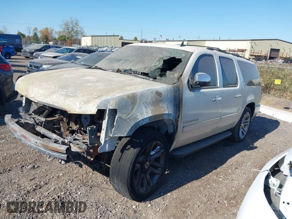 2010 Chevrolet Suburban LTZ with VIN 1GNUKKE3XAR172521, listed as a IAAI auction lot 40639731 with 0 mi miles. Bid and sale history available at carsss.com. Image 2.