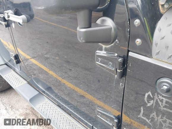 2009 Jeep Wrangler Unlimited Rubicon с VIN 1J8GA69169L758553, выставлен на аукционе IAAI как лот 42730248 с пробегом 113 361 миль миль и . История ставок и продаж доступна на DreamBid. Изображение 6.