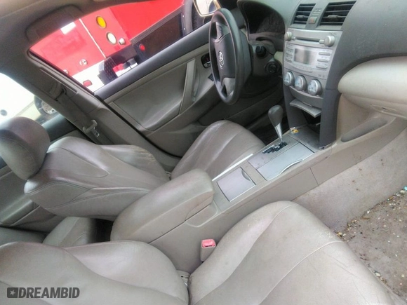 2011 Toyota Camry LE with VIN 4T1BF3EK5BU186399, listed as a IAAI auction lot 41779184 with 188,395 mi miles. Bid and sale history available at carsss.com. Image 5.