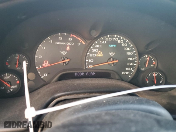 2002 Chevrolet Corvette with VIN 1G1YY22G725101567, listed as a Copart auction lot 69254884 with 0 mi miles and Salvage Title. Bid and sale history available at carsss.com. Image 9.