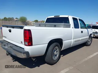2006 Chevrolet Silverado 1500 LT1 with VIN 1GCEC19TX6Z130145, listed as a IAAI auction lot 41831016 with 122,540 mi miles and . Bid and sale history available at DreamBid. Image 4.
