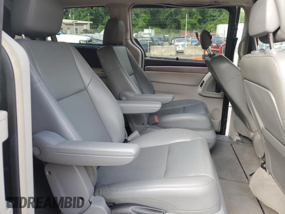 2012 Volkswagen Routan SE with VIN 2C4RVABGXCR391550, listed as a Copart auction lot 62004685 with 77,643 mi miles and Salvage title. Bid and sale history available at DreamBid. Image 11.