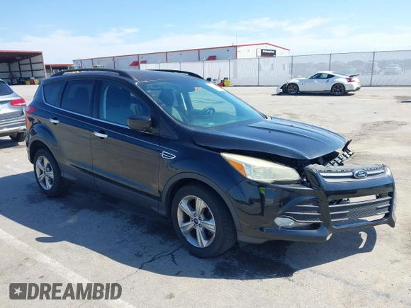 2015 Ford Escape SE with VIN 1FMCU9G9XFUC14744, listed as a IAAI auction lot 41967223 with 161,513 mi miles. Bid and sale history available at carsss.com. Image 1.