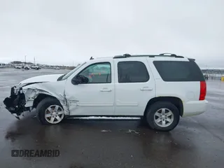 2011 GMC Yukon SLT with VIN 1GKS2CE03BR118690, listed as a IAAI auction lot 41941840 with 243,311 mi miles and . Bid and sale history available at DreamBid. Image 14.