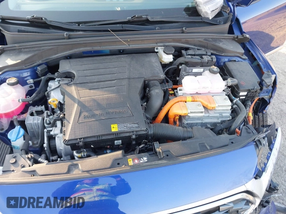 2021 Hyundai Ioniq SE with VIN KMHC65LD8MU252578, listed as a IAAI auction lot 40965612 with 25,384 mi miles and . Bid and sale history available at DreamBid. Image 10.