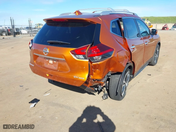 2020 Nissan Rogue SV with VIN JN8AT2MV6LW104334, listed as a IAAI auction lot 41699036 with 41,322 mi miles. Bid and sale history available at carsss.com. Image 4.