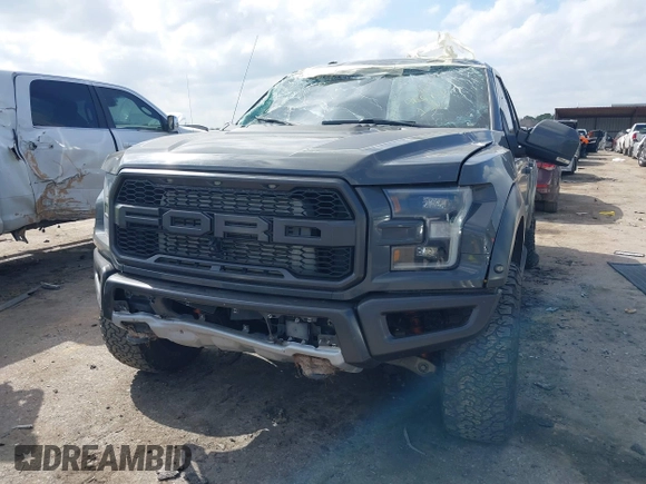 2020 Ford F-150 Raptor with VIN 1FTFW1RG4LFA37620, listed as a IAAI auction lot 41483733 with 61,081 mi miles and . Bid and sale history available at carsss.com. Image 17.