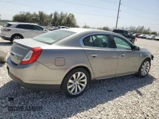 2016 Lincoln MKS z VIN 1LNHL9DK8GG600661, wystawiony jako Copart lot #49648655 z przebiegiem 56 655 mil mil oraz Szkoda całkowita • Salvage title. Historia ofert i sprzedaży dostępna na DreamBid. Obrazek 3.