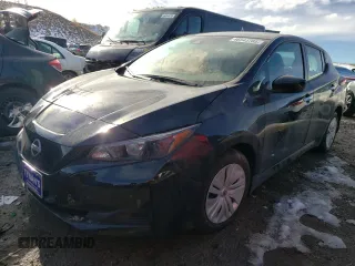 2025 Nissan LEAF S with VIN 1N4AZ1BV1SC550016, listed as a Copart auction lot 46543705 with 11 mi miles and Salvage Title. Bid and sale history available at carsss.com. Image 1.
