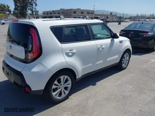 2016 Kia Soul + with VIN KNDJP3A59G7292180, listed as a IAAI auction lot 42004754 with 98,066 mi miles. Bid and sale history available at carsss.com. Image 4.