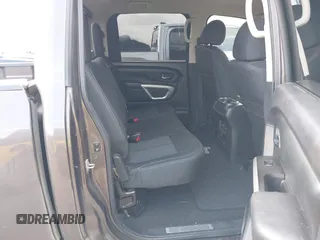 2018 Nissan Titan SV with VIN 1N6AA1E64JN502421, listed as a IAAI auction lot 40735048 with 71,256 mi miles and . Bid and sale history available at DreamBid. Image 8.