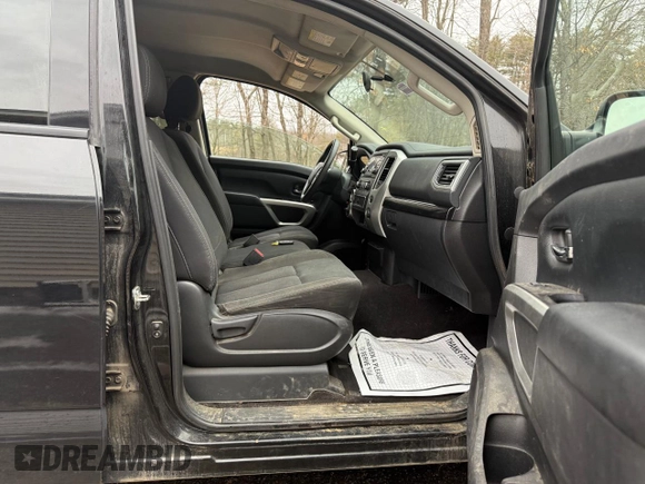 2017 Nissan Titan S with VIN 1N6AA1EJ9HN510237, listed as a Copart auction lot 42060265 with 109,147 mi miles and Clean Title. Bid and sale history available at DreamBid. Image 5.