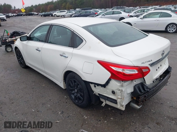 2016 Nissan Altima SR with VIN 1N4AL3AP4GC258657, listed as a IAAI auction lot 41975494 with 99,666 mi miles and . Bid and sale history available at carsss.com. Image 3.