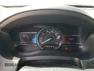 2017 Ford Explorer XLT с VIN 1FM5K7DHXHGB03532, выставлен на аукционе Copart как лот 63985525 с пробегом 95 961 миль миль и Списание • Salvage title. История ставок и продаж доступна на DreamBid. Изображение 9.