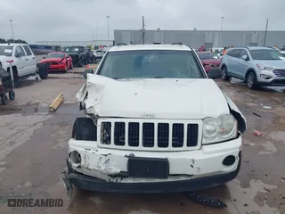 2006 Jeep Grand Cherokee Laredo with VIN 1J4GS48K06C172214, listed as a IAAI auction lot 41952499 with 167,208 mi miles. Bid and sale history available at carsss.com. Image 12.
