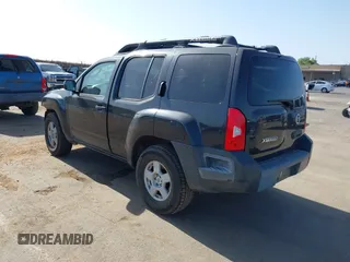2005 Nissan Xterra SE z VIN 5N1AN08U15C648770, wystawiony jako IAAI lot #42400931 z przebiegiem 224 904 mil mil oraz . Historia ofert i sprzedaży dostępna na DreamBid. Obrazek 3.