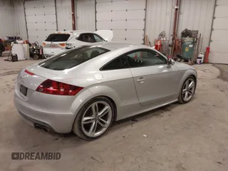 2015 Audi TTS 2.0T z VIN TRUB1AFK2F1000143, wystawiony jako IAAI lot #41649250 z przebiegiem 110 321 mil mil oraz . Historia ofert i sprzedaży dostępna na DreamBid. Obrazek 4.