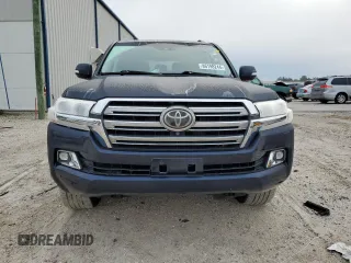 2016 Toyota Land Cruiser z VIN JTMCY7AJ3G4044079, wystawiony jako Copart lot #86198244 z przebiegiem 137 354 mil mil oraz Czysty tytuł • Clean title. Historia ofert i sprzedaży dostępna na DreamBid. Obrazek 5.