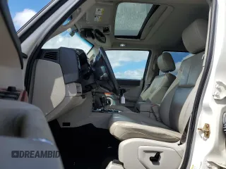 2006 Jeep Commander Limited with VIN 1J8HG58276C199081, listed as a Copart auction lot 65040944 with 220,377 mi miles and Salvage Title. Bid and sale history available at carsss.com. Image 7.