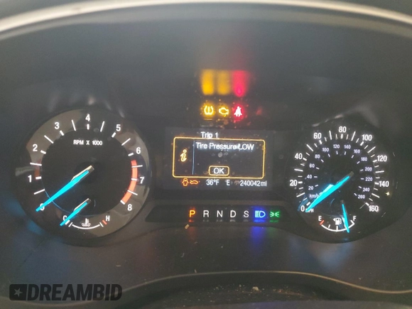 2015 Ford Fusion SE z VIN 3FA6P0H77FR130332, wystawiony jako Copart lot #43928615 z przebiegiem 240 042 mil mil oraz Szkoda całkowita • Salvage title. Historia ofert i sprzedaży dostępna na DreamBid. Obrazek 9.