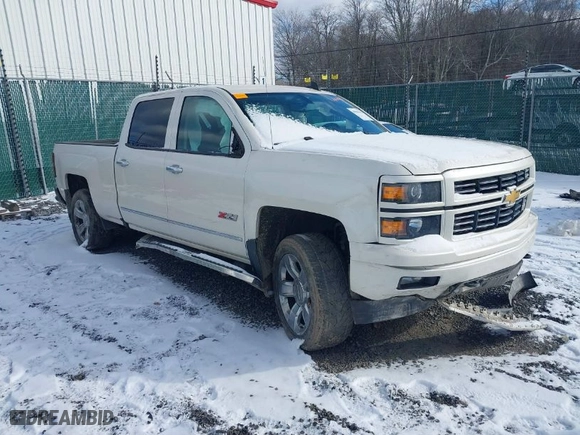 2015 Chevrolet Silverado 1500 LT with VIN 3GCUKREC7FG426159, listed as a IAAI auction lot 40960152 with 120,107 mi miles. Bid and sale history available at carsss.com. Image 1.