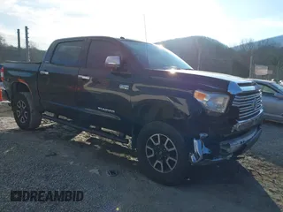 2017 Toyota Tundra 4WD Limited with VIN 5TFHW5F15HX653473, listed as a IAAI auction lot 41330714 with 110,969 mi miles. Bid and sale history available at carsss.com. Image 1.
