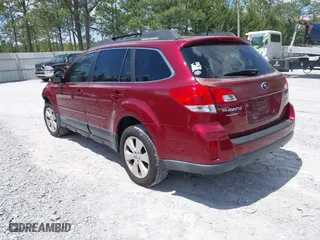 2012 Subaru Outback 3.6R Limited with VIN 4S4BRDKC3C2280725, listed as a IAAI auction lot 42023132 with 154,415 mi miles. Bid and sale history available at carsss.com. Image 3.