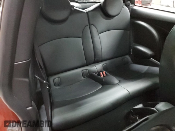 2011 MINI Hardtop with VIN WMWSU3C54BT183715, listed as a Copart auction lot 61479655 with 151,657 mi miles and Clean title. Bid and sale history available at DreamBid. Image 10.
