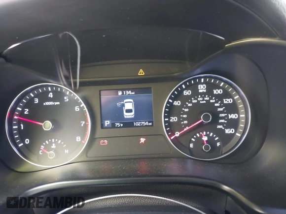 2021 Kia Forte LXS z VIN 3KPF24ADXME348303, wystawiony jako IAAI lot #42082884 z przebiegiem 102 754 mil mil oraz . Historia ofert i sprzedaży dostępna na DreamBid. Obrazek 7.