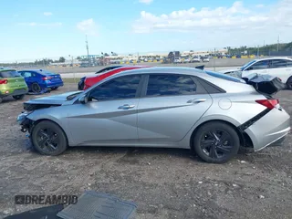2022 Hyundai Elantra SEL with VIN 5NPLM4AG4NH057669, listed as a IAAI auction lot 41650329 with 14,763 mi miles and . Bid and sale history available at DreamBid. Image 14.