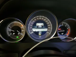 2013 Mercedes-Benz C-Class C 300 Sport with VIN WDDGF8AB5DR267251, listed as a Copart auction lot 45123005 with 71,097 mi miles and Salvage Title. Bid and sale history available at carsss.com. Image 9.