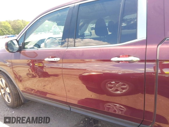 2019 Honda Ridgeline RTL-E with VIN 5FPYK3F72KB031085, listed as a IAAI auction lot 42236249 with 73,612 mi miles and . Bid and sale history available at DreamBid. Image 15.