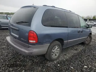 1996 Plymouth Voyager SE z VIN 1P4GP44R0TB239983, wystawiony jako Copart lot #52810515 z przebiegiem 164 158 mil mil oraz Szkoda całkowita • Salvage title. Historia ofert i sprzedaży dostępna na DreamBid. Obrazek 3.