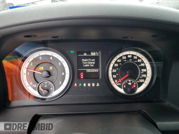 2015 Ram 1500 Tradesman z VIN 1C6RR6FG3FS729585, wystawiony jako Copart lot #83822574 z przebiegiem 152 424 mil mil oraz Czysty tytuł • Clean title. Historia ofert i sprzedaży dostępna na DreamBid. Obrazek 9.