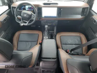2024 Ford Bronco Outer Banks with VIN 1FMDE8BH3RLB22749, listed as a Copart auction lot 42867855 with 1,693 mi miles and Salvage Title. Bid and sale history available at DreamBid. Image 8.