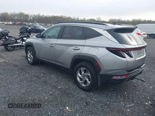 2022 Hyundai Tucson SEL z VIN 5NMJBCAE7NH022949, wystawiony jako IAAI lot #41988355 z przebiegiem 192 905 mil mil oraz . Historia ofert i sprzedaży dostępna na DreamBid. Obrazek 3.
