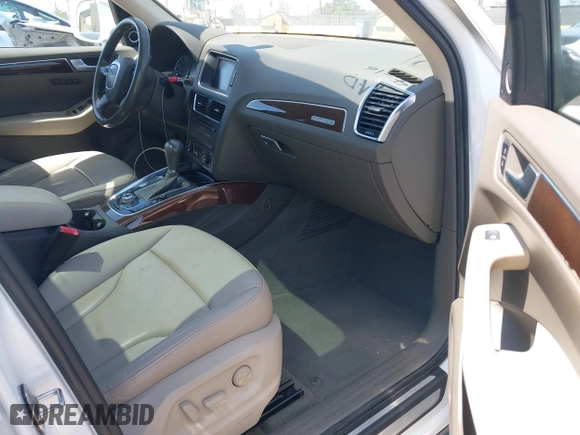2012 Audi Q5 2.0T Premium Plus with VIN WA1LFAFP9CA121303, listed as a IAAI auction lot 42035678 with 165,581 mi miles. Bid and sale history available at carsss.com. Image 5.