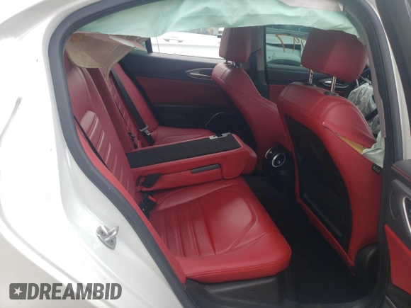 2019 Alfa Romeo Giulia Ti Sport with VIN ZARFAMBN5K7604456, listed as a Copart auction lot 64567052 with 40,097 mi miles. Bid and sale history available at carsss.com. Image 6.