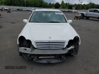 2006 Mercedes-Benz C with VIN WDBRF54J96A913217, listed as a Copart auction lot 60497924 with 219,657 mi miles and Salvage Title. Bid and sale history available at DreamBid. Image 5.